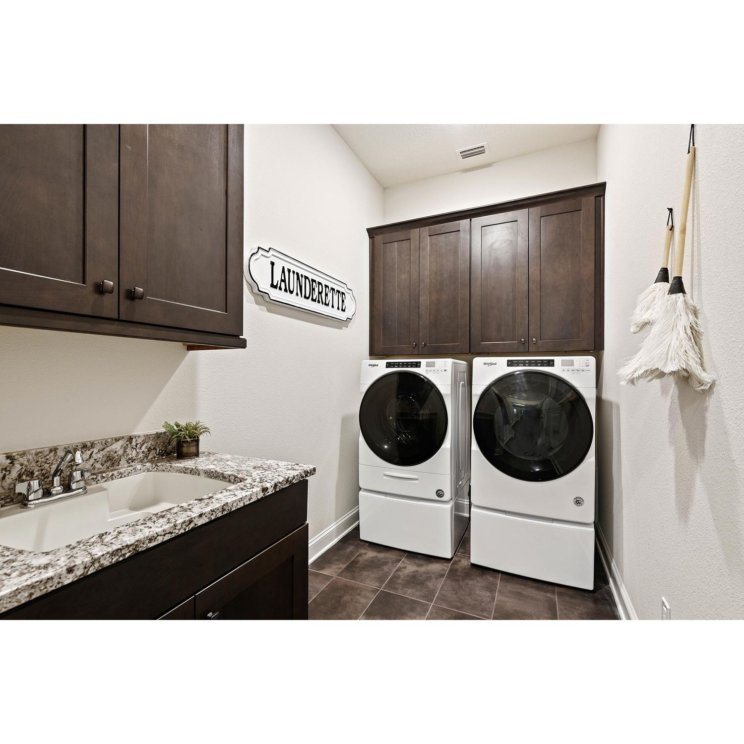 Bridge Model Laundry Room